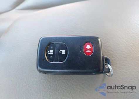 2010 Toyota Rav4 Limited из США, поврежденный, VIN 2T3DF4DV0AW035678